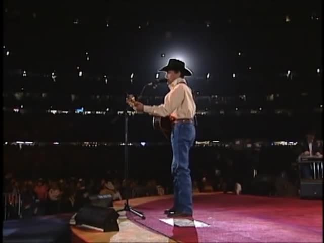 George Strait Amarillo By Morning Live From The Astrodome 📺 George Strait – Amarillo by morning 🎵 – Euskalnews TV