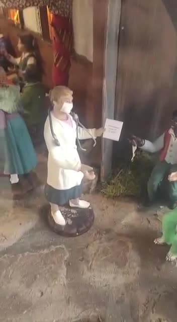 Pooping Figurine Is A Catalonian Christmas Tradition